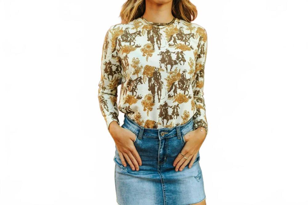 NEW 2FLYCO fall fenclines top in beige